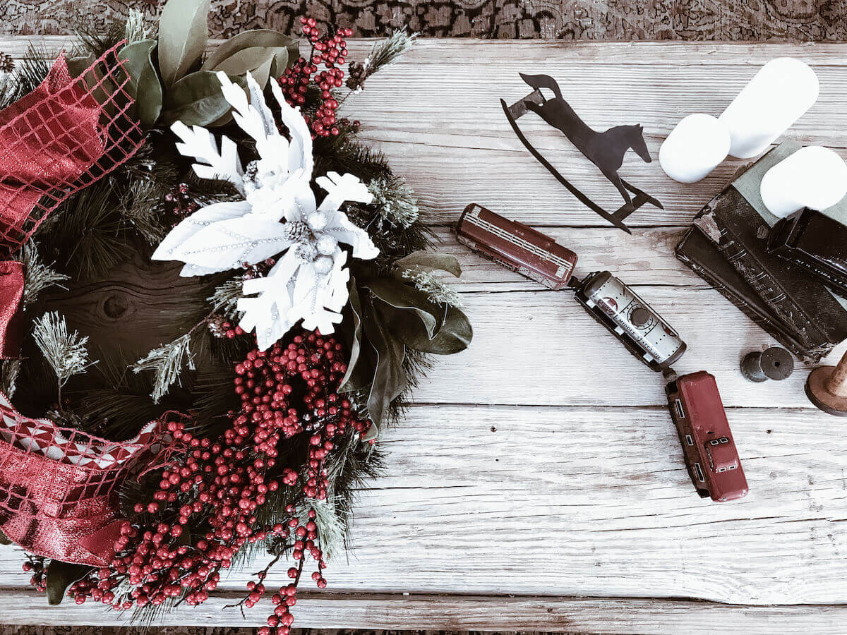 holiday wreath train and books